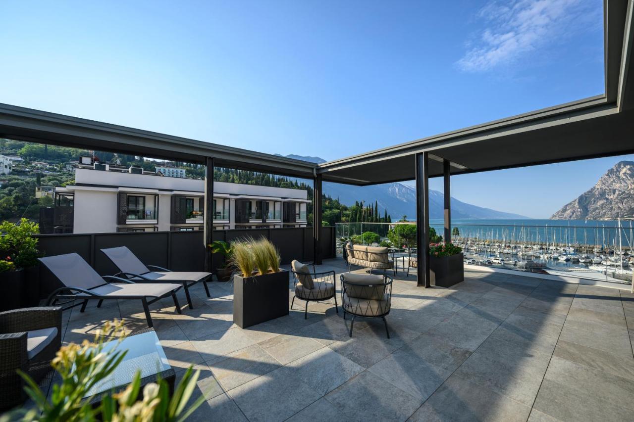 Hotel Riviera Рива-дель-Гарда Экстерьер фото